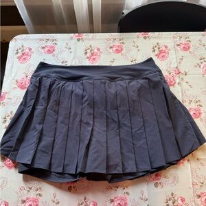 Old Navy Pleated Skort in Navy Blue